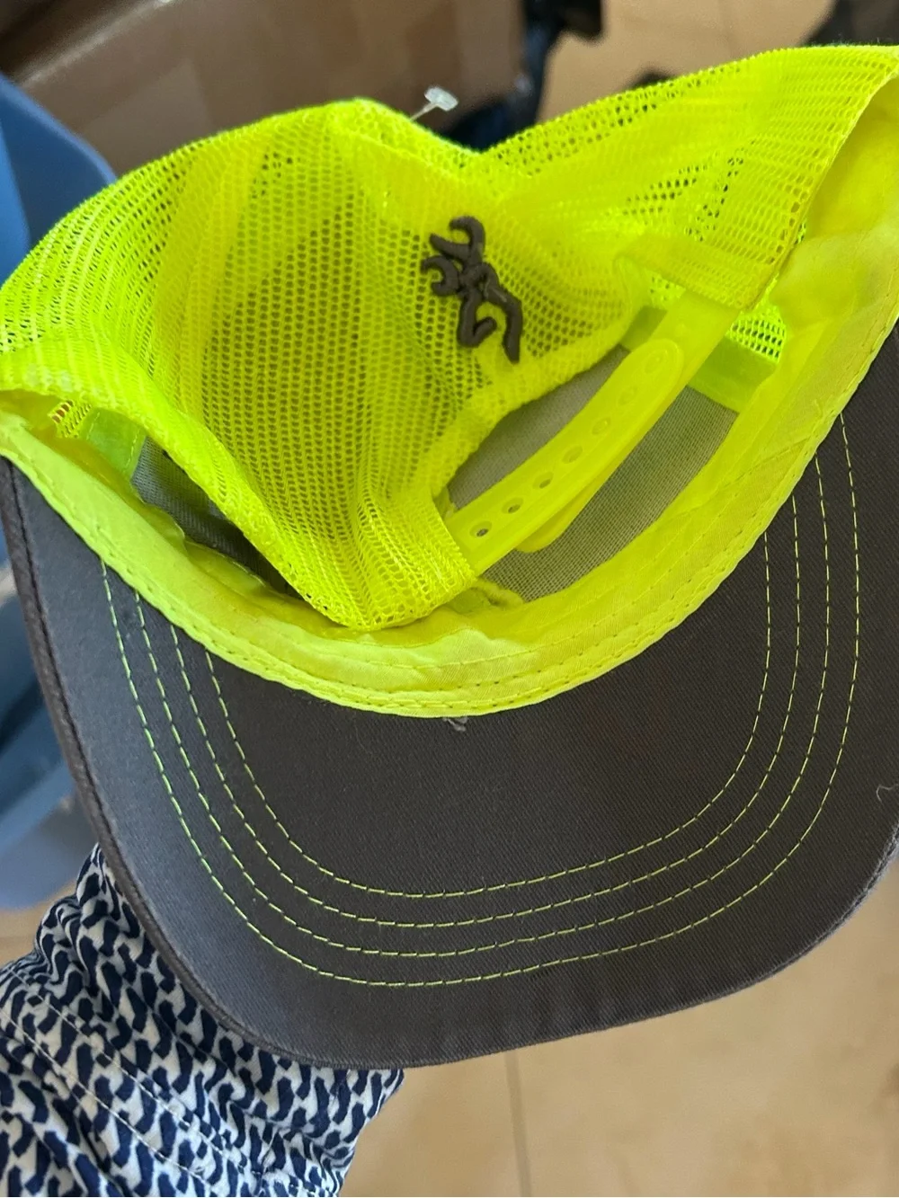 Browning Neon Yellow & Gray youth size Trucker Cap with Embroidered Logo #90